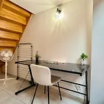 Duplex En Centre-ville Proche Du Puy-du-fouu Apartment Cholet