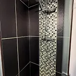 Duplex En Centre-ville Proche Du Puy-du-fouu Apartment Cholet