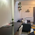 شقة Duplex En Centre-ville Proche Du Puy-du-fouu شوليه