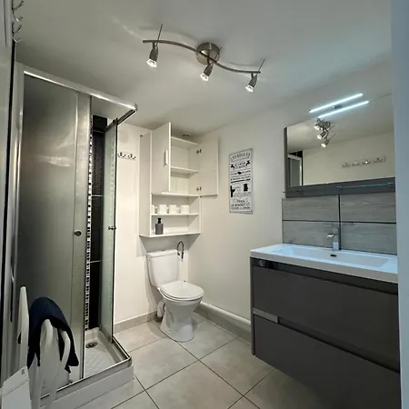 Duplex En Centre-ville Proche Du Puy-du-fouu Apartamento *