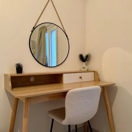 شقة Duplex En Centre-ville Proche Du Puy-du-fouu