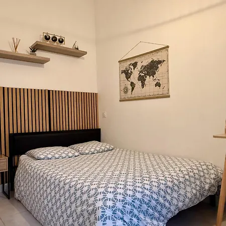 شقة Duplex En Centre-ville Proche Du Puy-du-fouu *