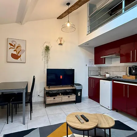 Duplex En Centre-ville Proche Du Puy-du-fouu Apartamento