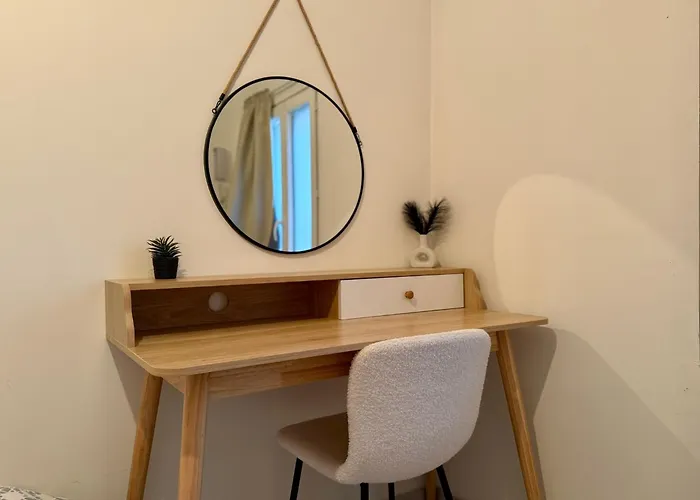 Apartment Duplex En Centre-ville Proche Du Puy-du-fouu