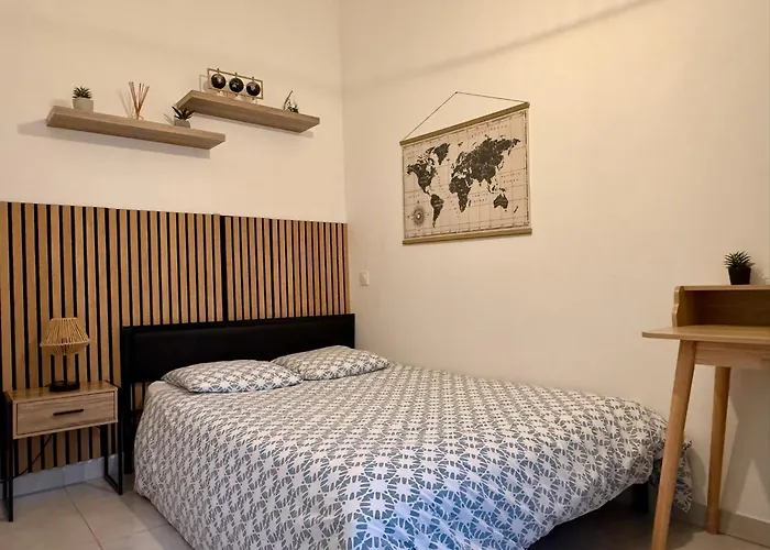 Apartment Duplex En Centre-ville Proche Du Puy-du-fouu *